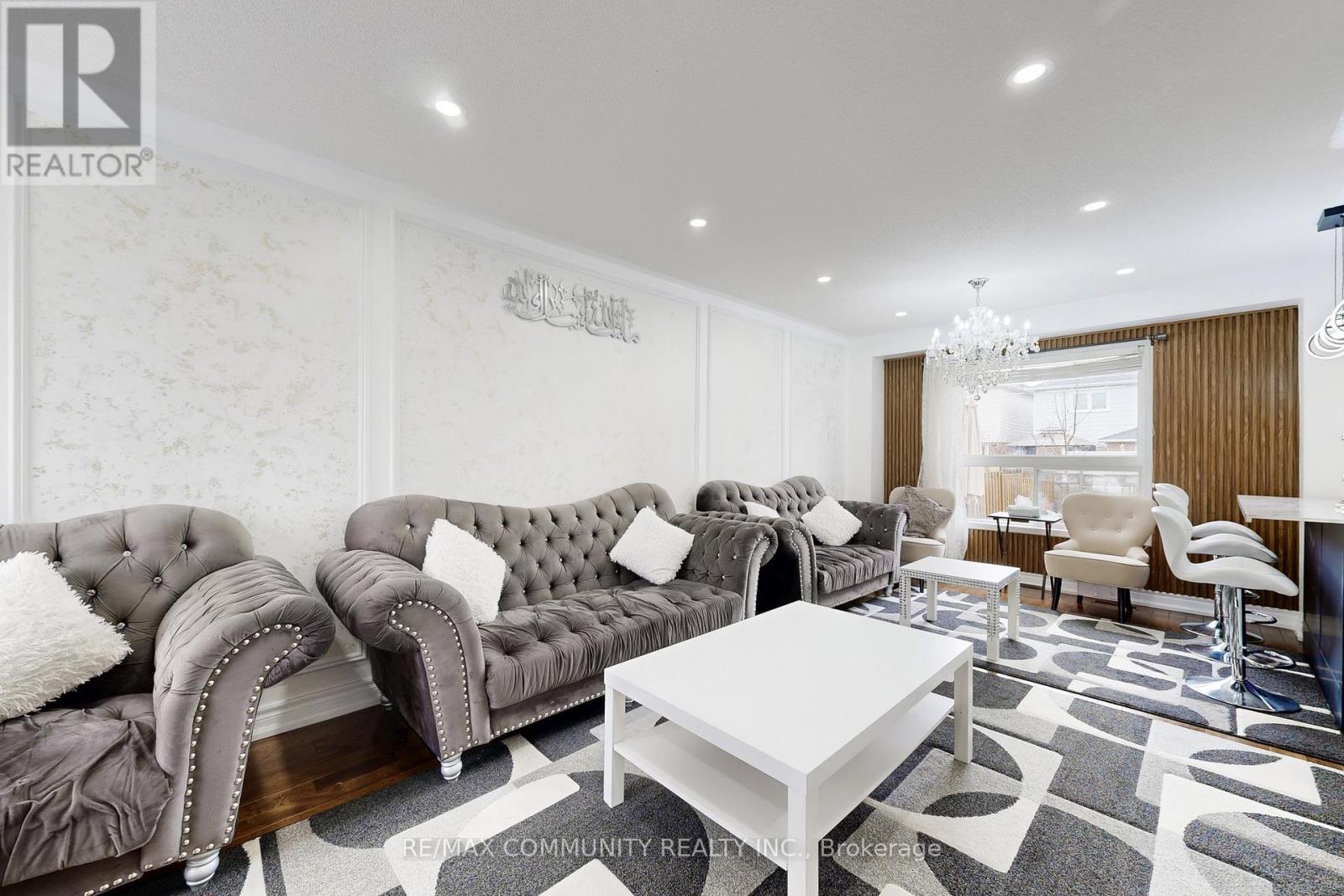 95 John Walter Crescent, Clarington, Ontario  L1E 2W8 - Photo 5 - E12983018