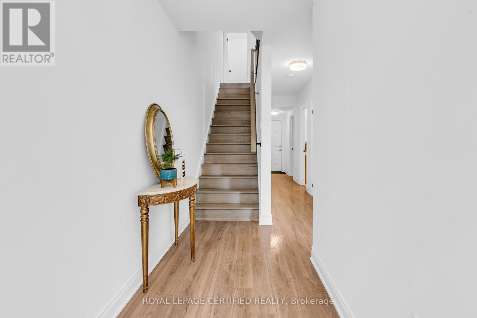 10 - 74a Thomas Street, Mississauga, Ontario  L5M 2R6 - Photo 8 - W12984650