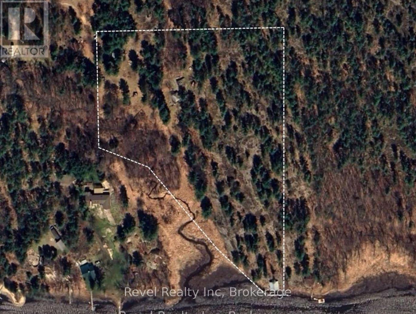 42 Wawanaisa Road, Carling, Ontario  P0G 1G0 - Photo 2 - X12986404