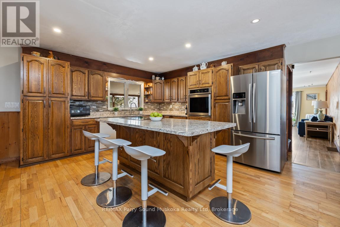 39 Hardies Road, Mckellar, Ontario  P2A 0B5 - Photo 12 - X12986410