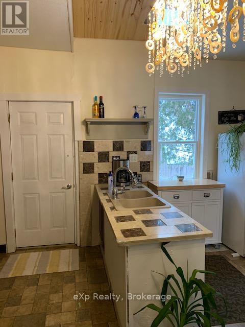 145 3rd Avenue Se, Arran-Elderslie, Ontario  N0G 1L0 - Photo 13 - X12986414