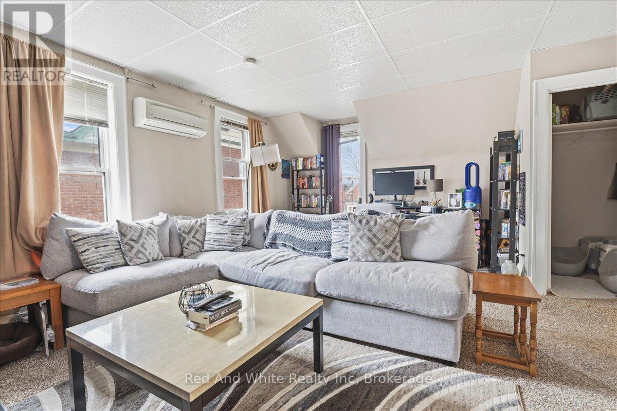 31 Bingeman Street, Kitchener, Ontario  N2H 2R7 - Photo 14 - X12986430