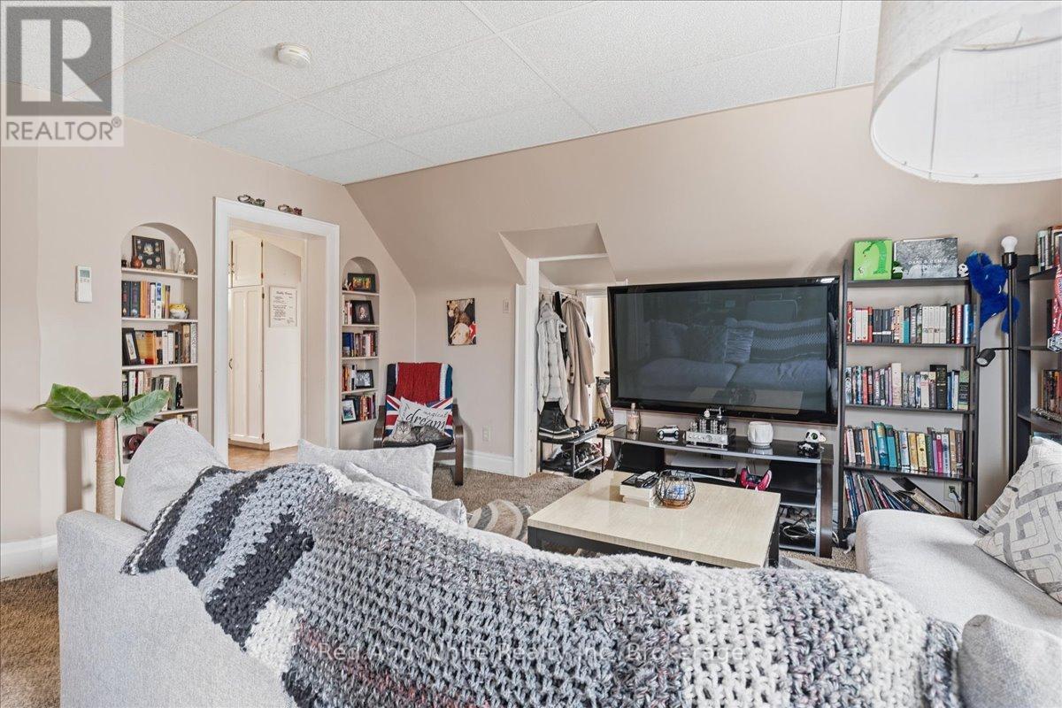 31 Bingeman Street, Kitchener, Ontario  N2H 2R7 - Photo 16 - X12986430