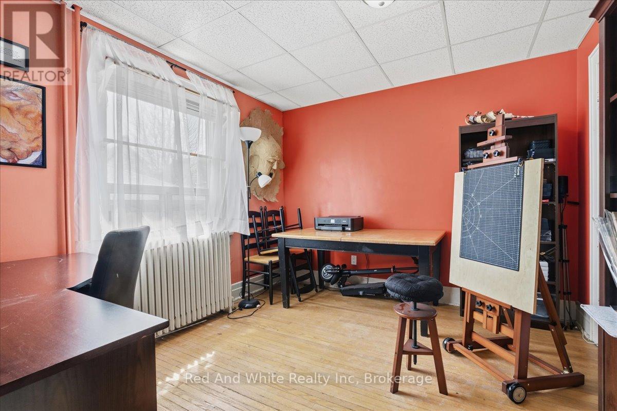 31 Bingeman Street, Kitchener, Ontario  N2H 2R7 - Photo 22 - X12986430