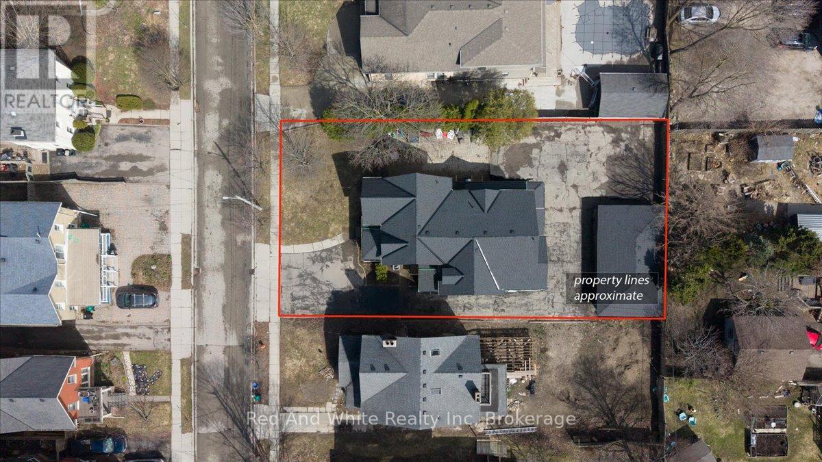 31 Bingeman Street, Kitchener, Ontario  N2H 2R7 - Photo 47 - X12986430