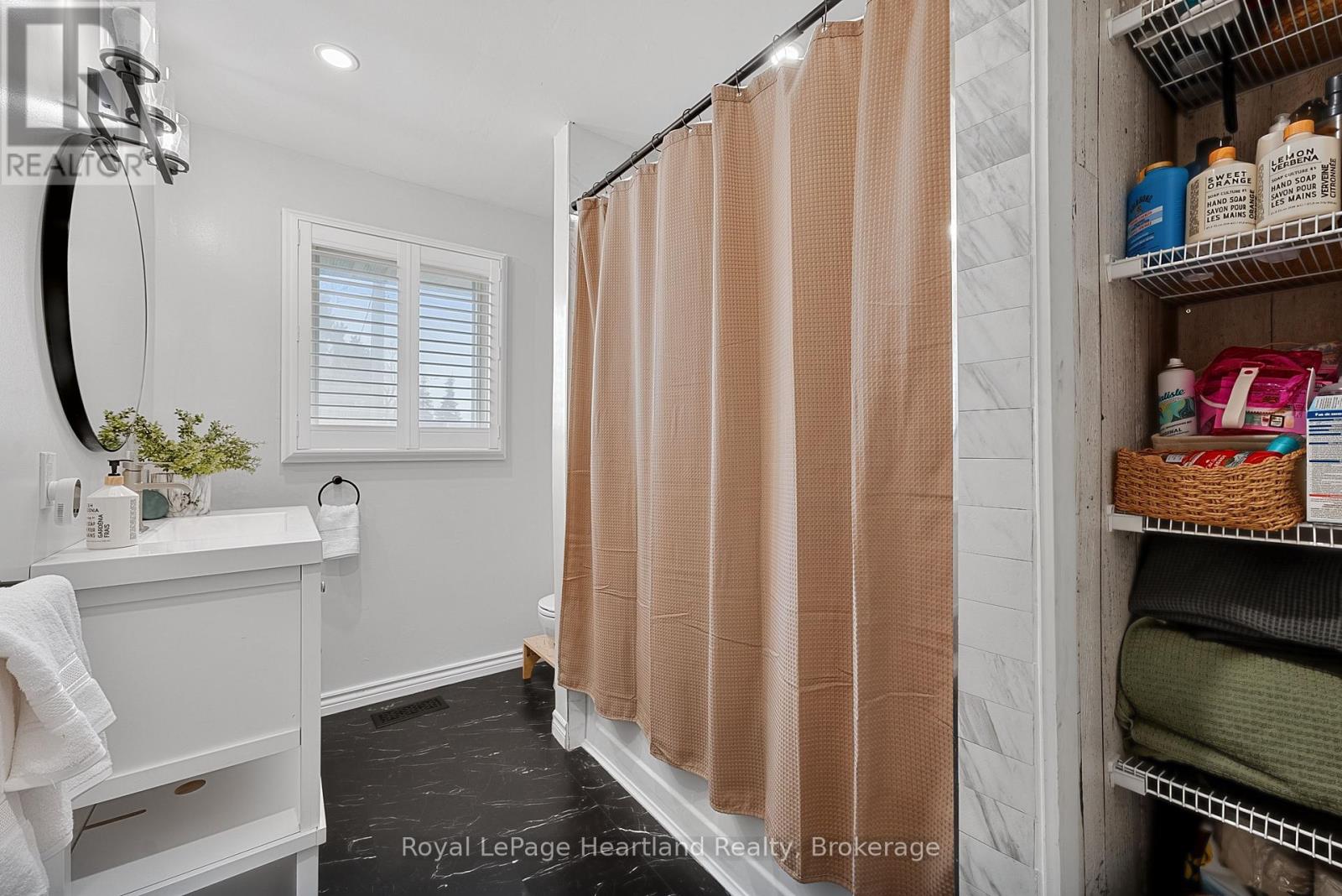 137 Oxford Street, Goderich, Ontario  N7A 1E6 - Photo 14 - X12986448