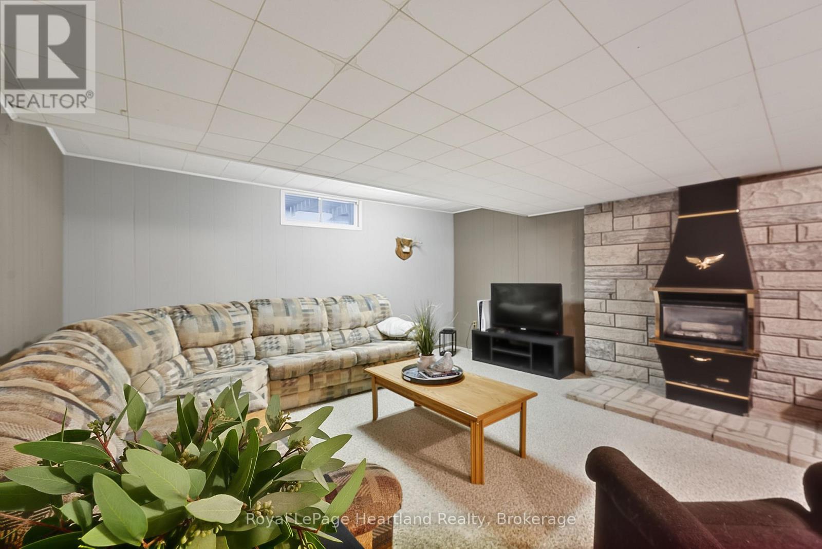 137 Oxford Street, Goderich, Ontario  N7A 1E6 - Photo 22 - X12986448