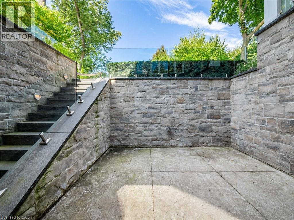 3087 Lakeshore Road, Burlington, Ontario  L7N 1A3 - Photo 41 - 40819886