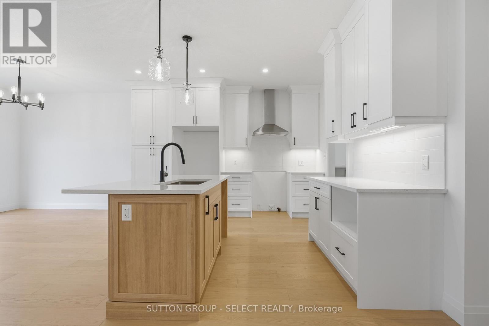 45 Hardy Drive, Strathroy-Caradoc, Ontario  N7G 0G2 - Photo 14 - X12986402