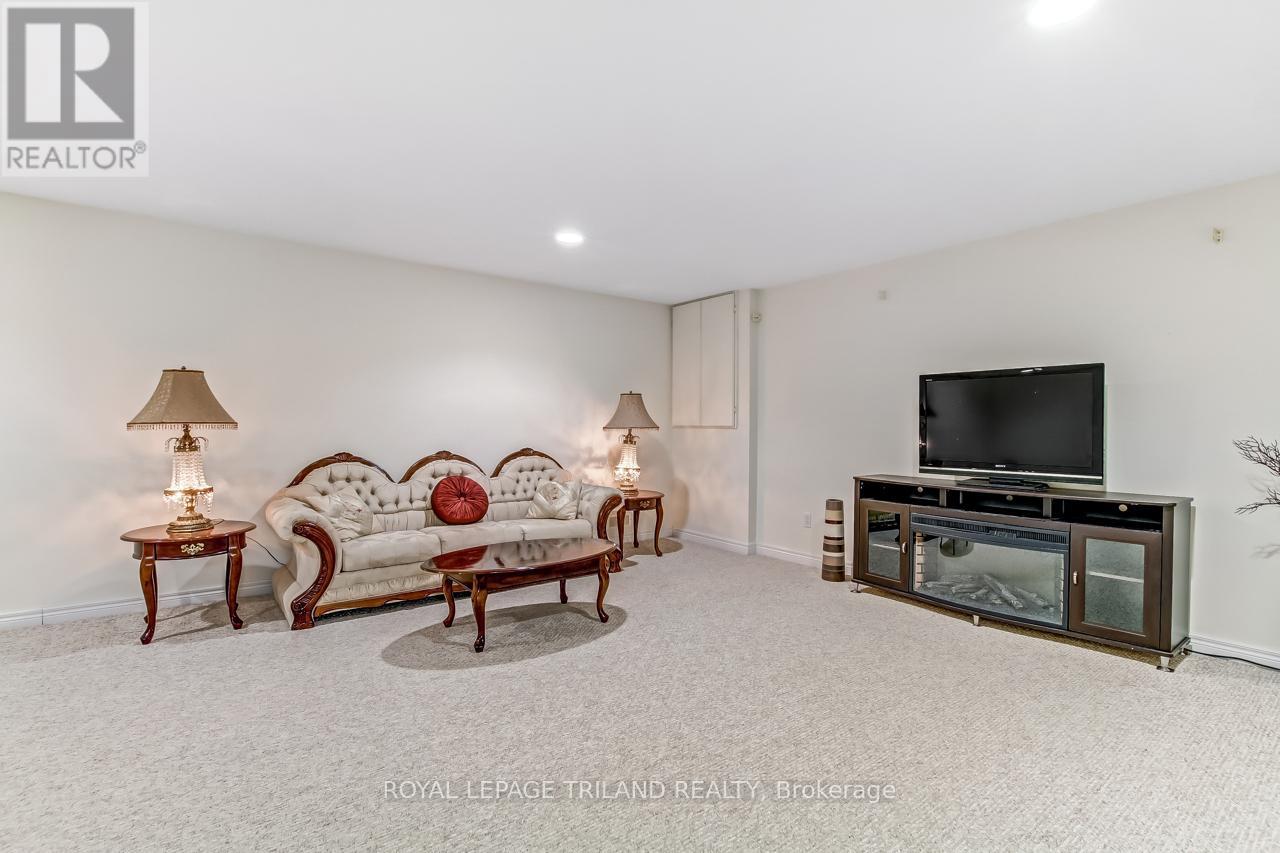 47 - 44 Edgevalley Road, London East, Ontario  N5Y 5P7 - Photo 20 - X12986454