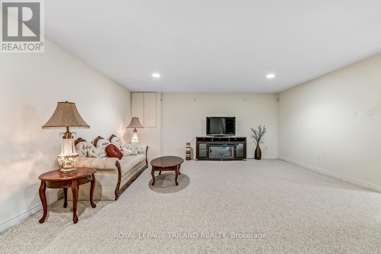 47 - 44 Edgevalley Road, London East, Ontario  N5Y 5P7 - Photo 21 - X12986454