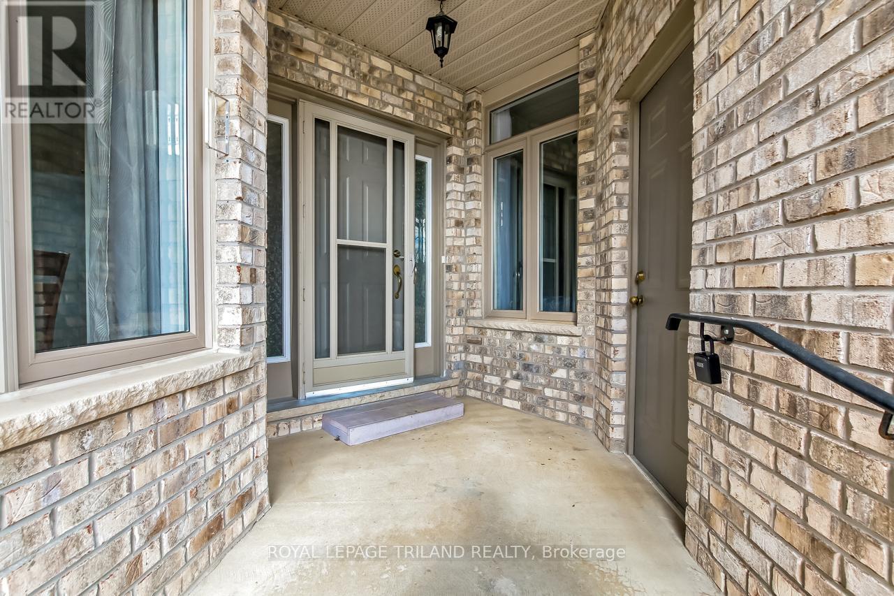 47 - 44 Edgevalley Road, London East, Ontario  N5Y 5P7 - Photo 4 - X12986454