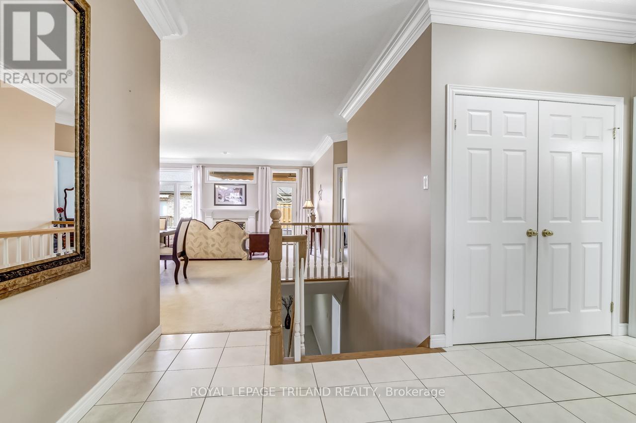 47 - 44 Edgevalley Road, London East, Ontario  N5Y 5P7 - Photo 6 - X12986454