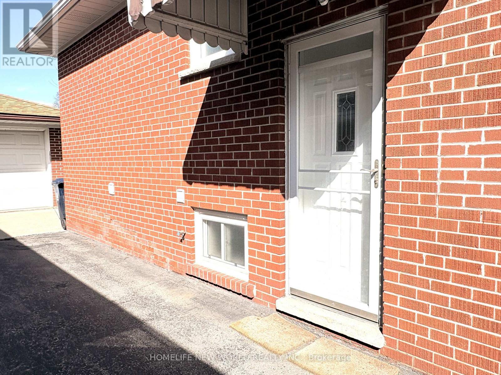 Basement - 98 Newton Drive, Toronto, Ontario  M2M 2N1 - Photo 11 - C12986396