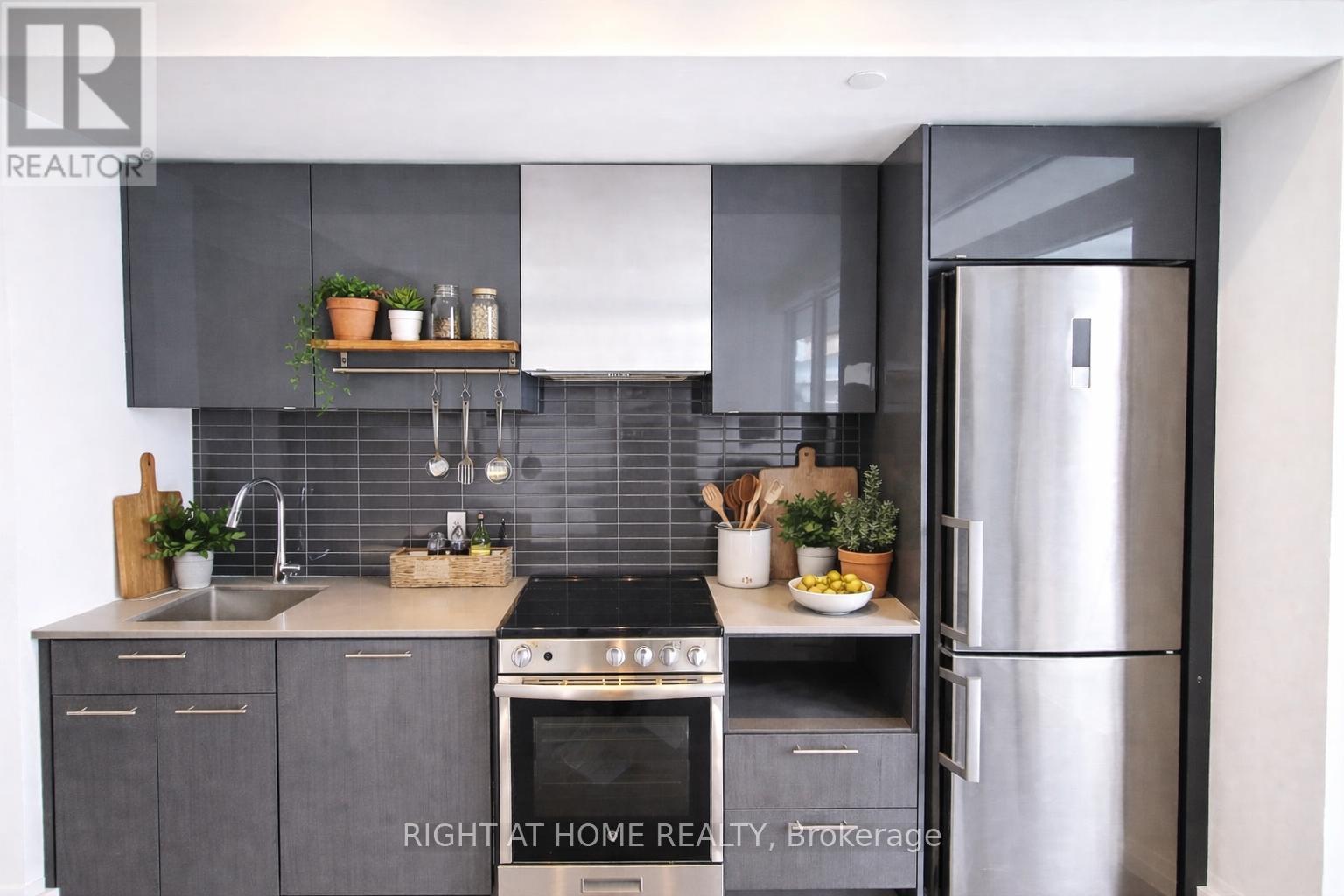 3805 - 251 JARVIS STREET, Toronto, Ontario