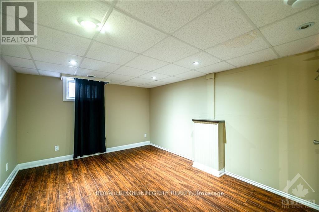 147 Oakridge Boulevard, Ottawa, Ontario  K2G 2V1 - Photo 17 - X12986416