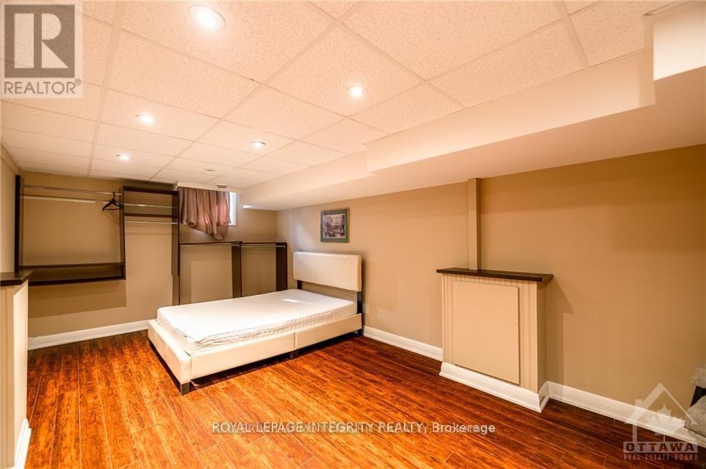 147 Oakridge Boulevard, Ottawa, Ontario  K2G 2V1 - Photo 21 - X12986416