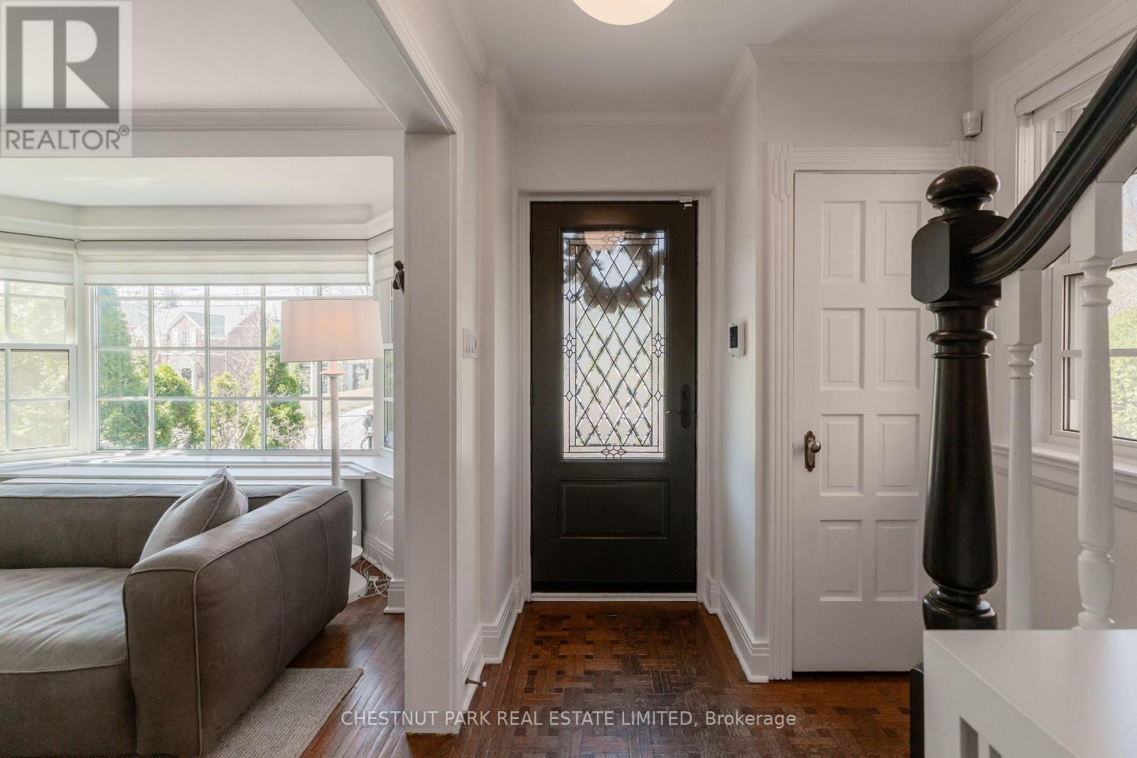 19 Heather Road, Toronto, Ontario  M4G 3G2 - Photo 16 - C12985730