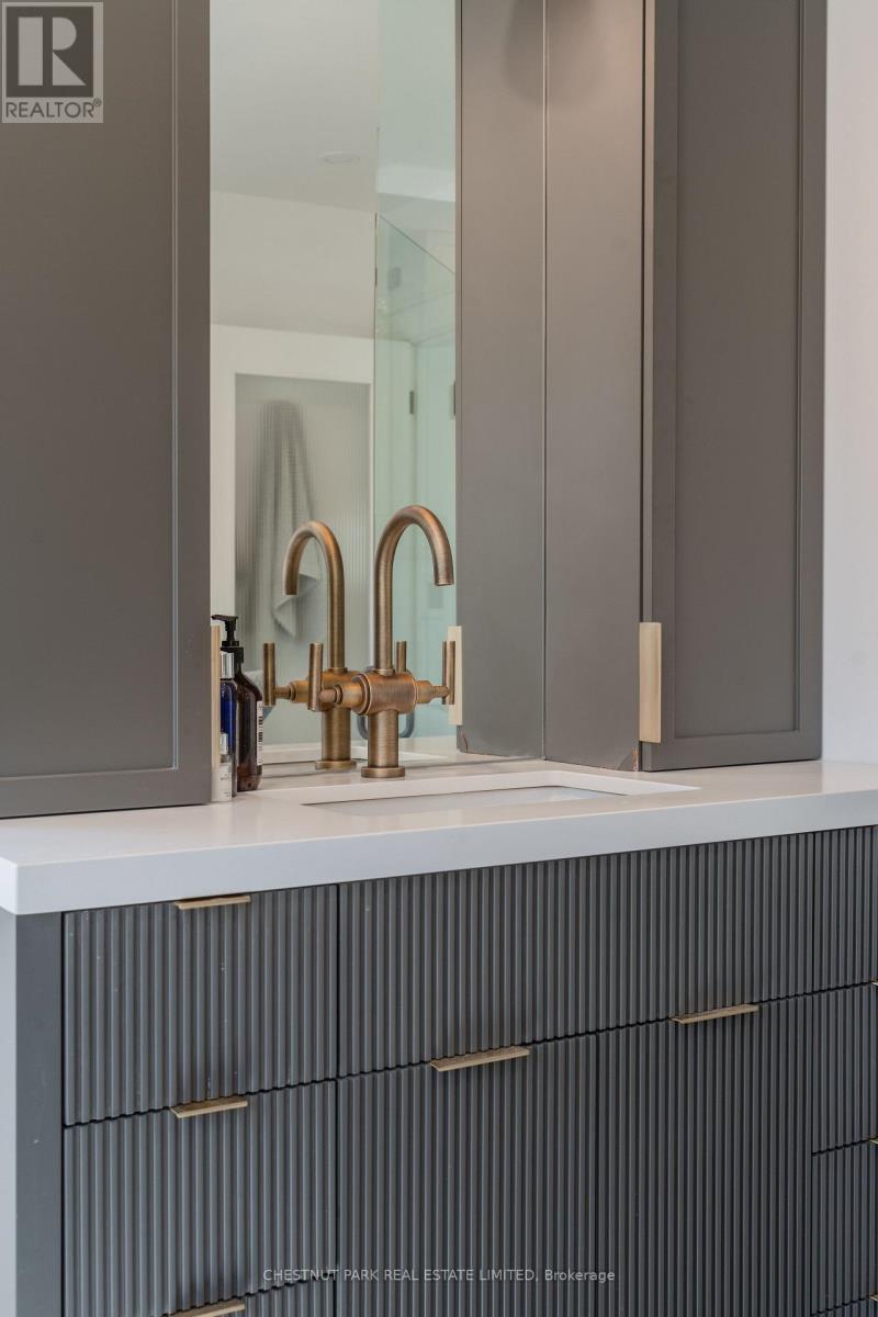 19 Heather Road, Toronto, Ontario  M4G 3G2 - Photo 25 - C12985730