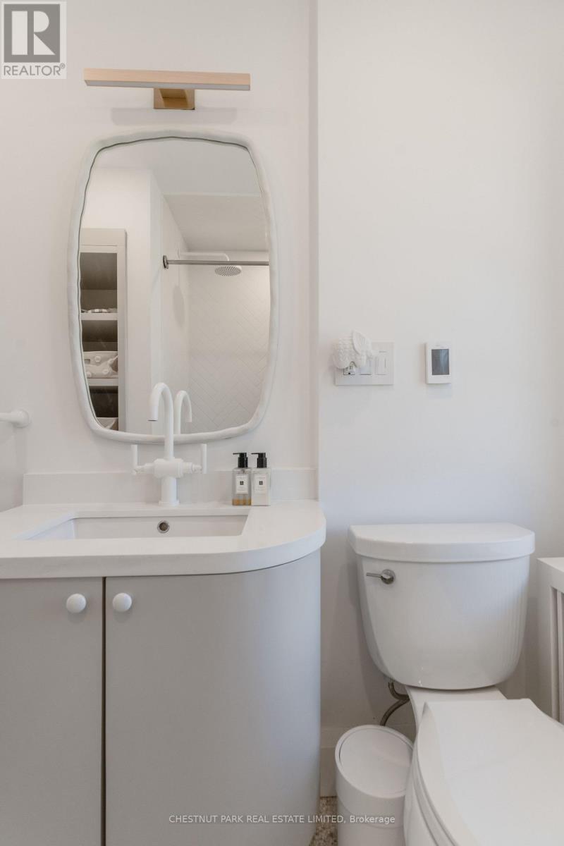 19 Heather Road, Toronto, Ontario  M4G 3G2 - Photo 32 - C12985730