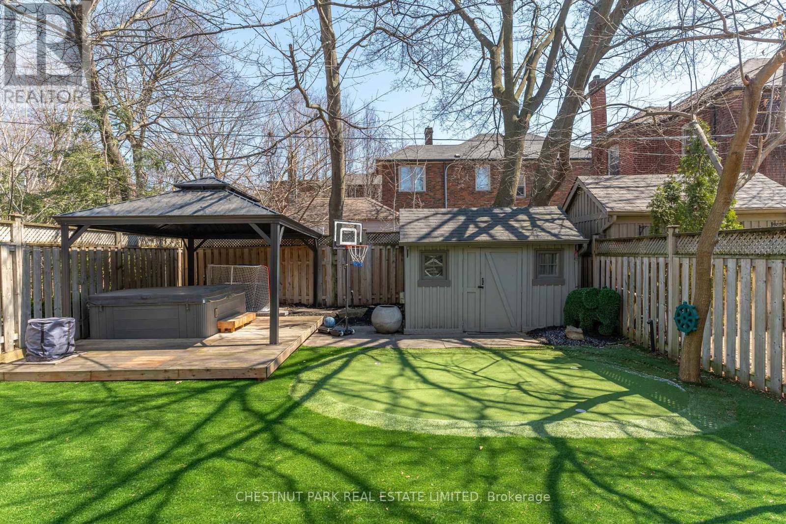 19 Heather Road, Toronto, Ontario  M4G 3G2 - Photo 42 - C12985730