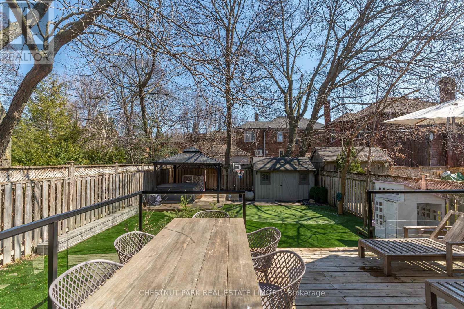 19 Heather Road, Toronto, Ontario  M4G 3G2 - Photo 44 - C12985730