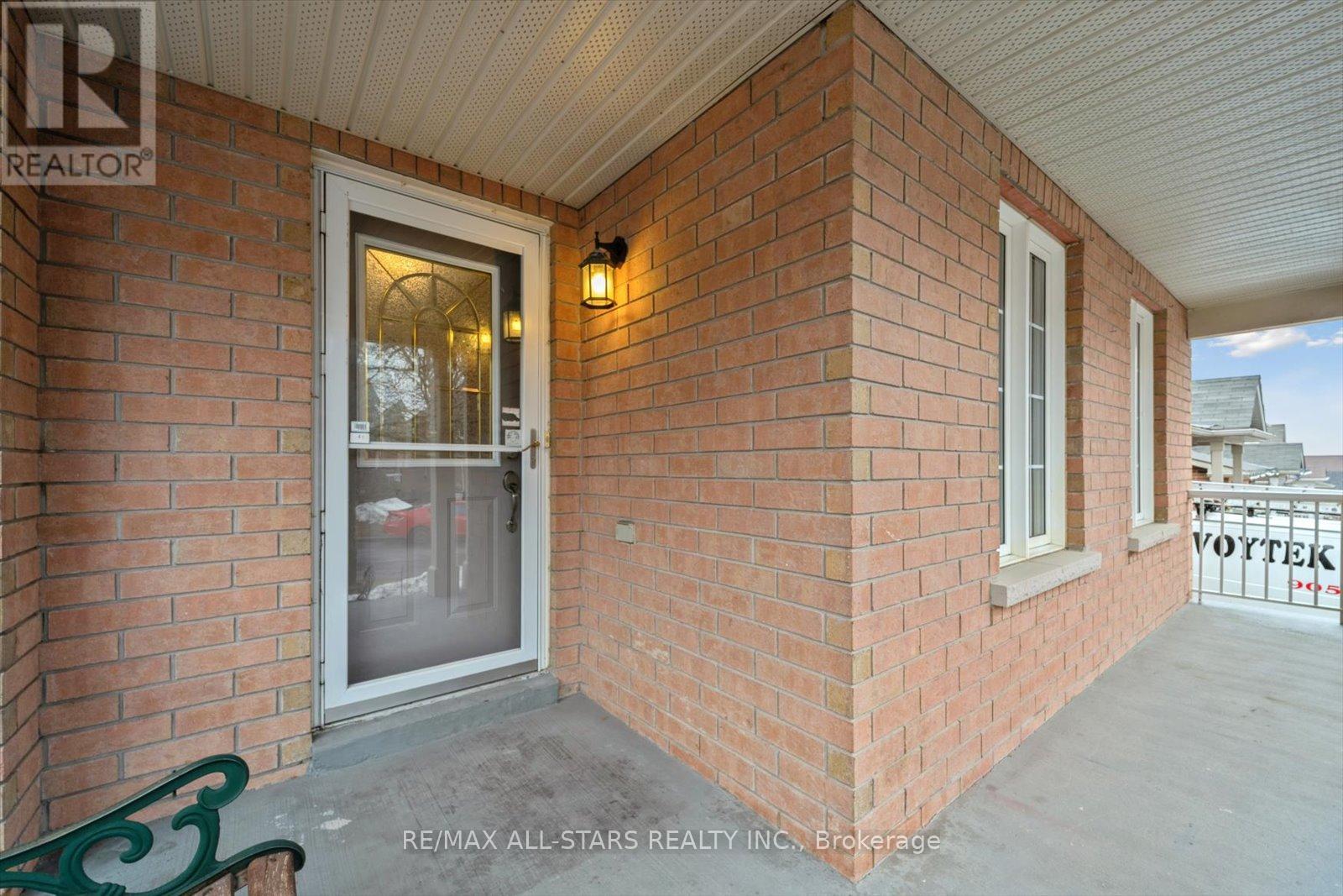 62 Reddenhurst Crescent, Georgina, Ontario  L4P 4G2 - Photo 44 - N12877386
