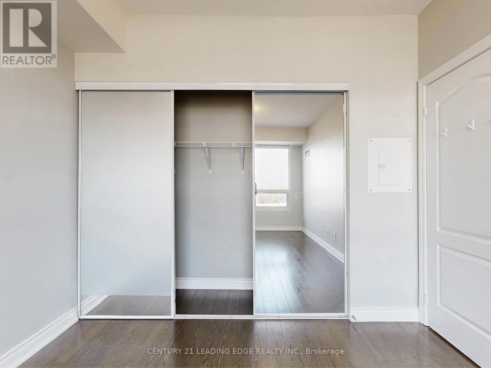 1020 - 11211 Yonge Street, Richmond Hill, Ontario  L4S 0E9 - Photo 18 - N12986458