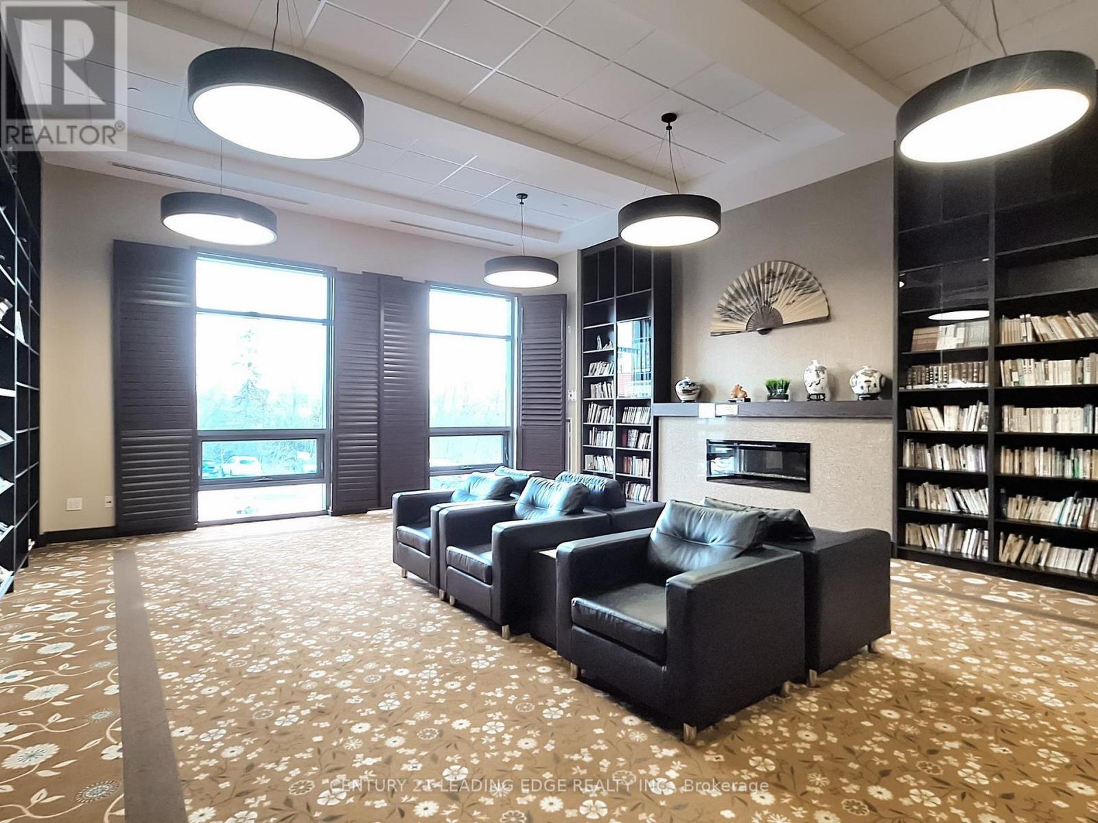 1020 - 11211 Yonge Street, Richmond Hill, Ontario  L4S 0E9 - Photo 32 - N12986458