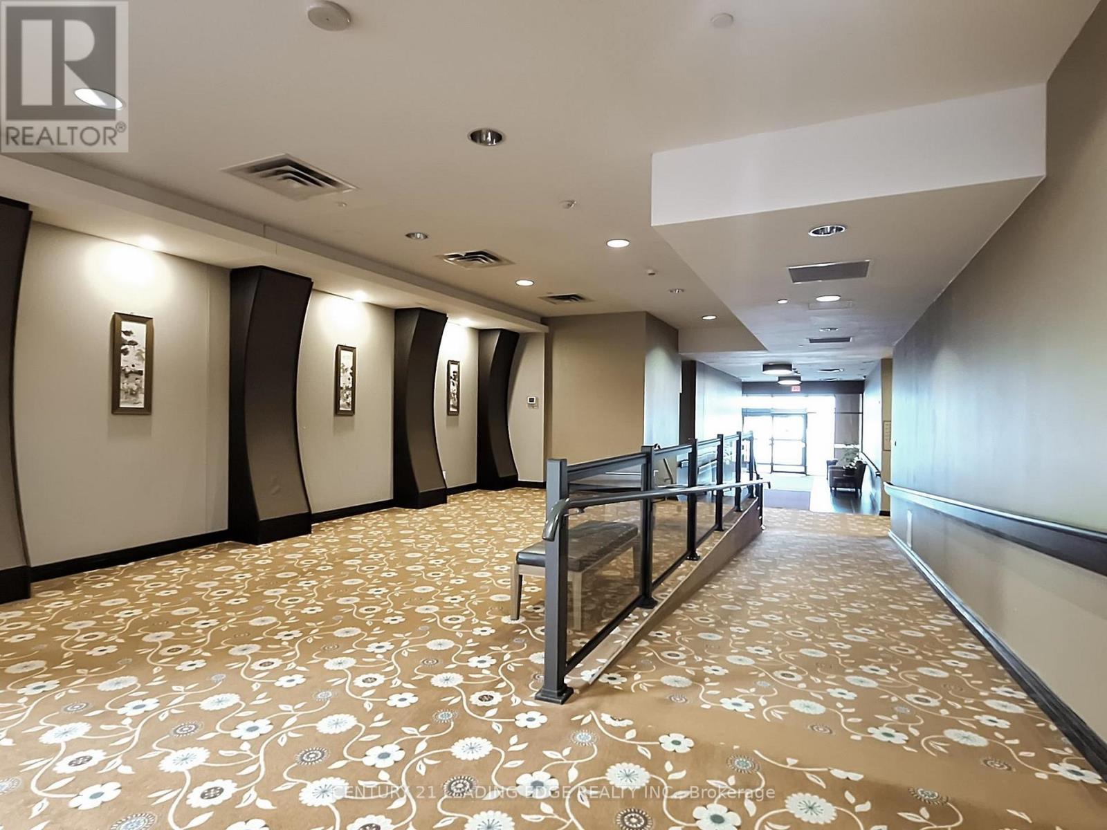 1020 - 11211 Yonge Street, Richmond Hill, Ontario  L4S 0E9 - Photo 35 - N12986458