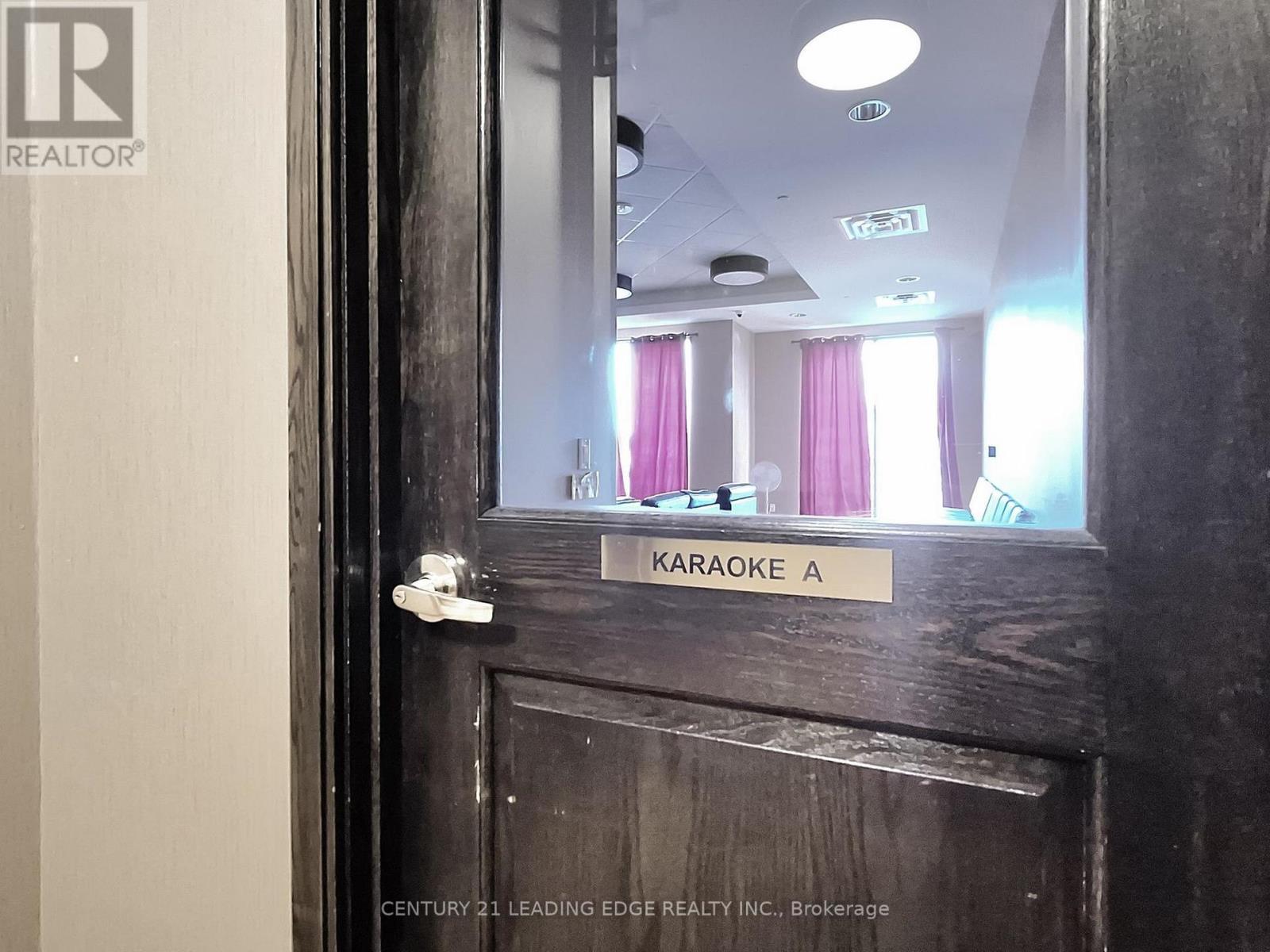 1020 - 11211 Yonge Street, Richmond Hill, Ontario  L4S 0E9 - Photo 36 - N12986458