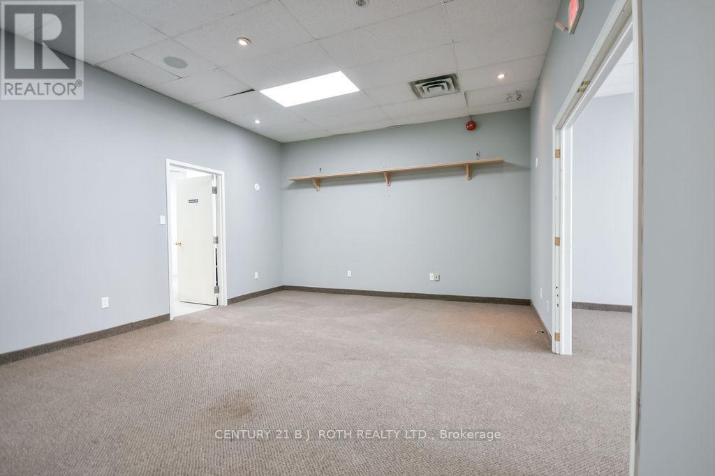 11 - 400 Laclie Street, Orillia, Ontario  L3V 4P5 - Photo 16 - S12656142