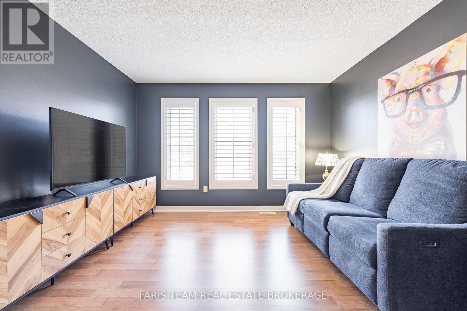 11 Berry Court, Barrie, Ontario  L4N 0J6 - Photo 18 - S12986420