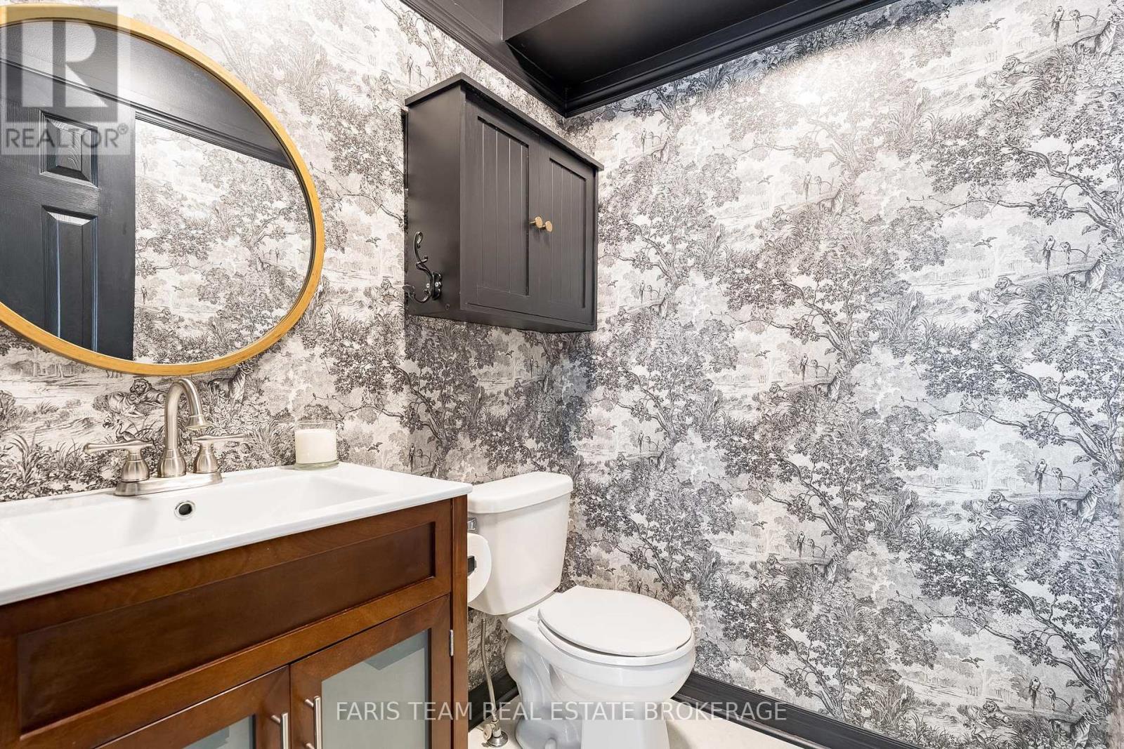 11 Berry Court, Barrie, Ontario  L4N 0J6 - Photo 20 - S12986420