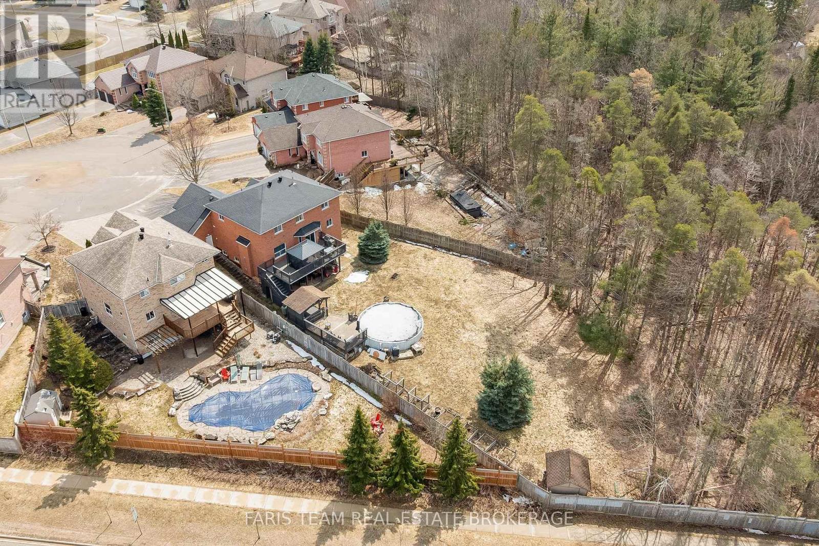 11 Berry Court, Barrie, Ontario  L4N 0J6 - Photo 46 - S12986420