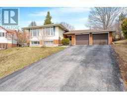 812 HILLSIDE DRIVE, Kingston, Ontario