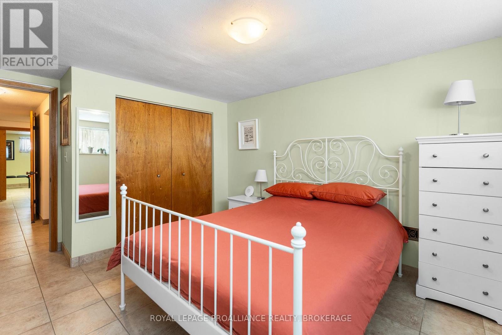 812 Hillside Drive, Kingston, Ontario  K7M 5Y8 - Photo 29 - X12984468