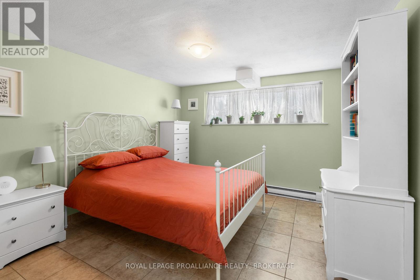 812 Hillside Drive, Kingston, Ontario  K7M 5Y8 - Photo 28 - X12984468