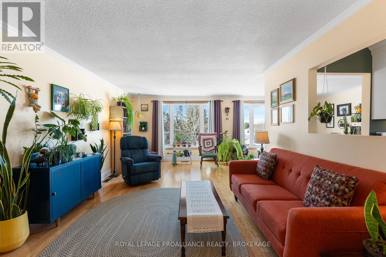 812 Hillside Drive, Kingston, Ontario  K7M 5Y8 - Photo 5 - X12984468