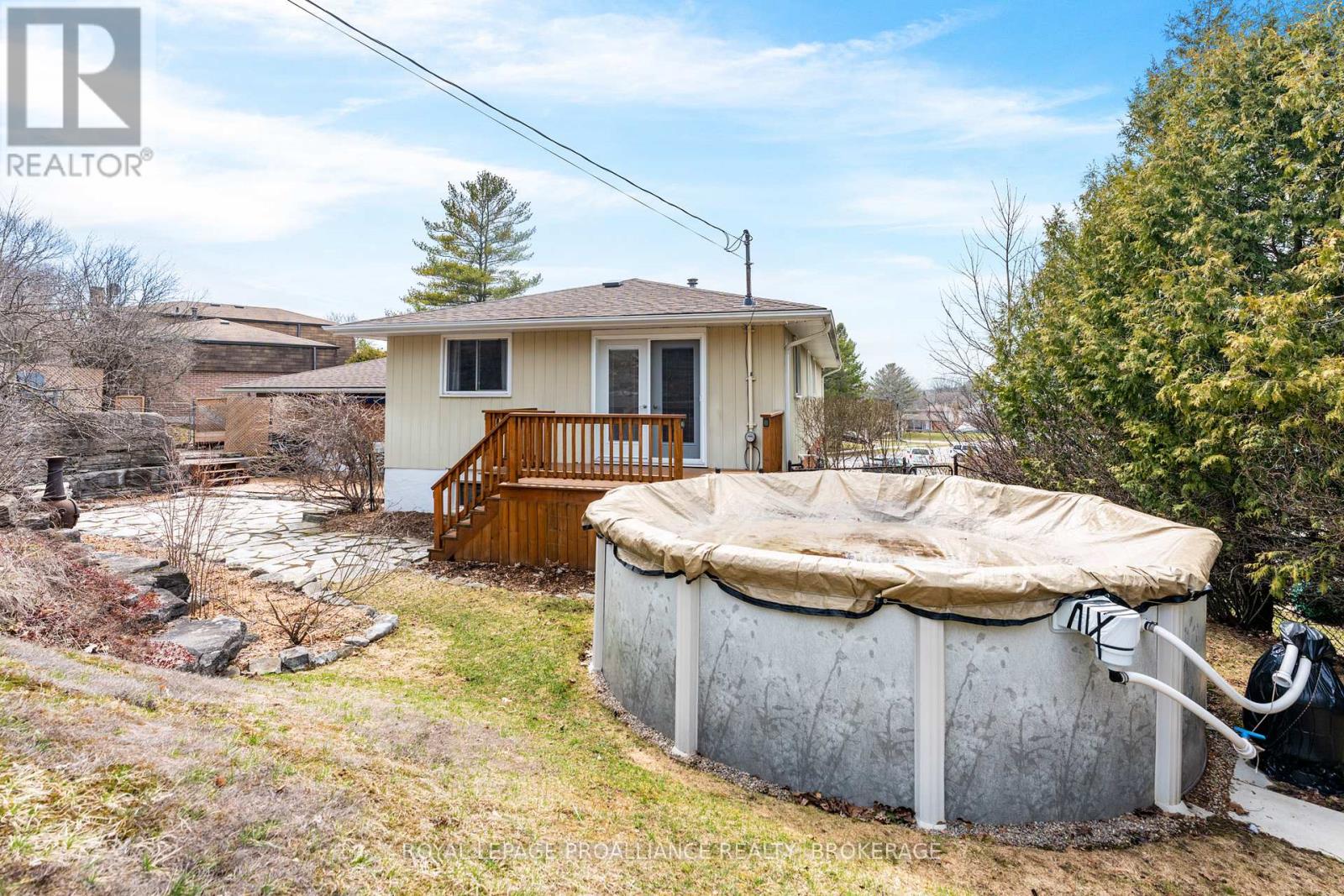 812 Hillside Drive, Kingston, Ontario  K7M 5Y8 - Photo 35 - X12984468