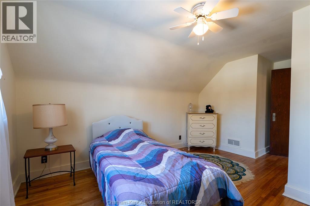 17 Grand Avenue, Wallaceburg, Ontario  N8A 4J8 - Photo 18 - 26001947