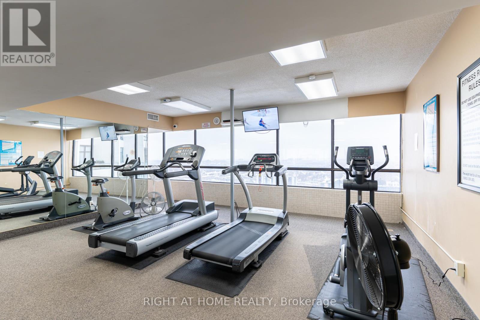 606 - 1333 Bloor Street, Mississauga, Ontario  L4Y 3T6 - Photo 37 - W12986398