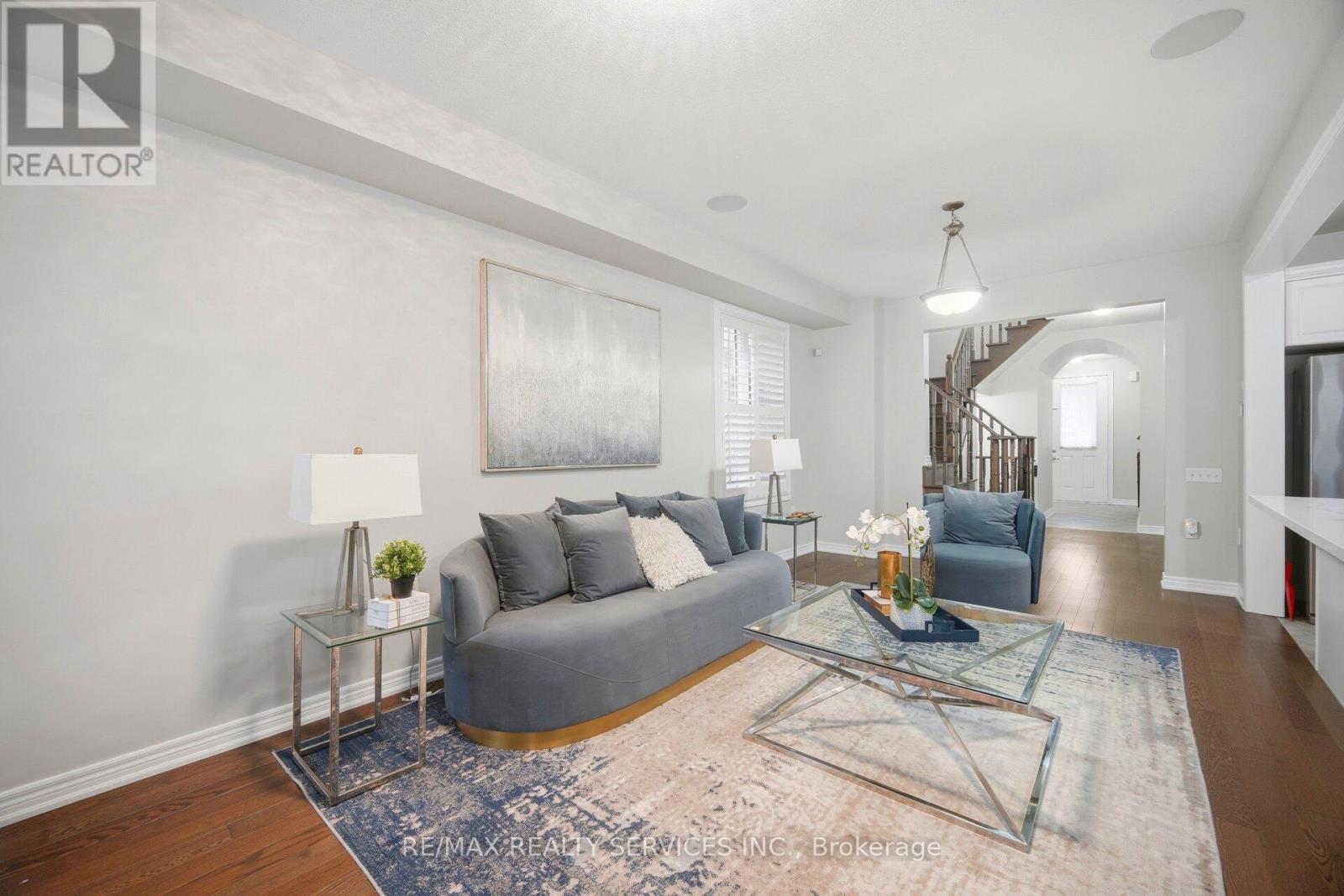 9 Maple Trail Road, Caledon, Ontario  L7C 3Z3 - Photo 10 - W12986406