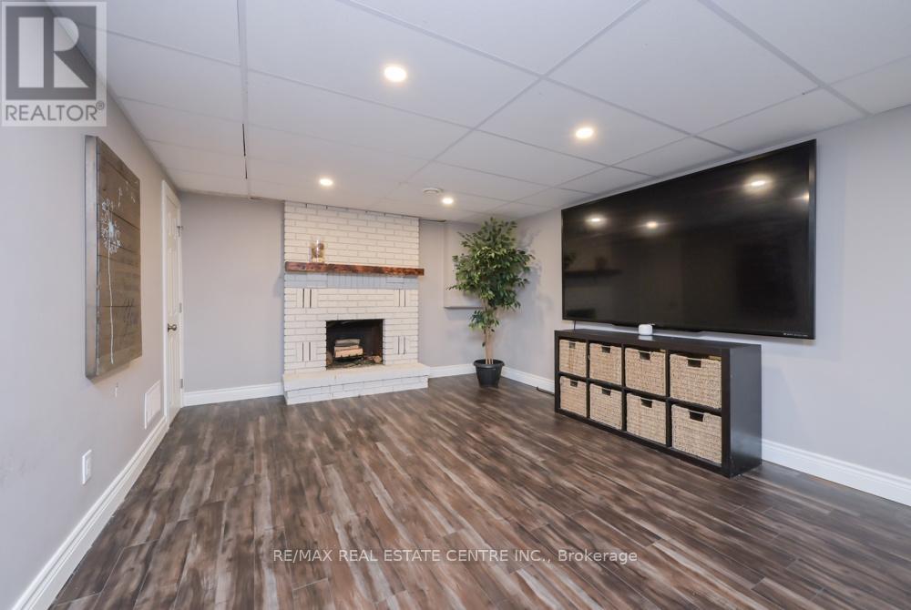 14 Borden Hill Court, Brampton, Ontario  L6S 3K7 - Photo 24 - W12986418