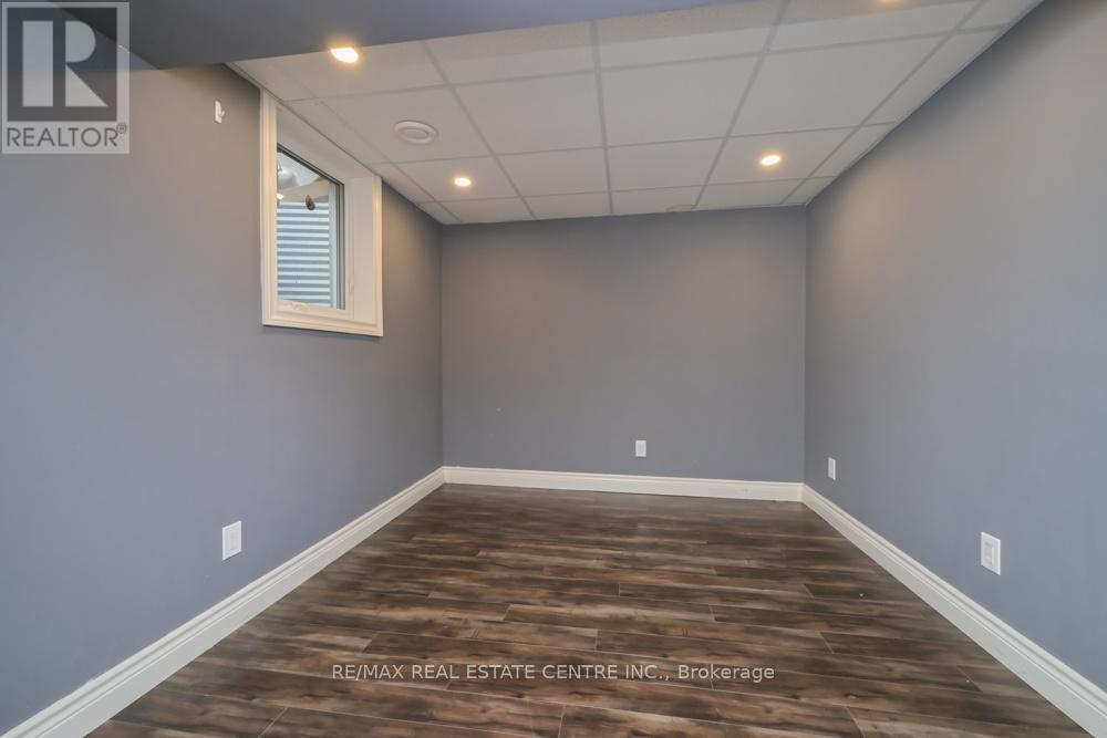 14 Borden Hill Court, Brampton, Ontario  L6S 3K7 - Photo 27 - W12986418