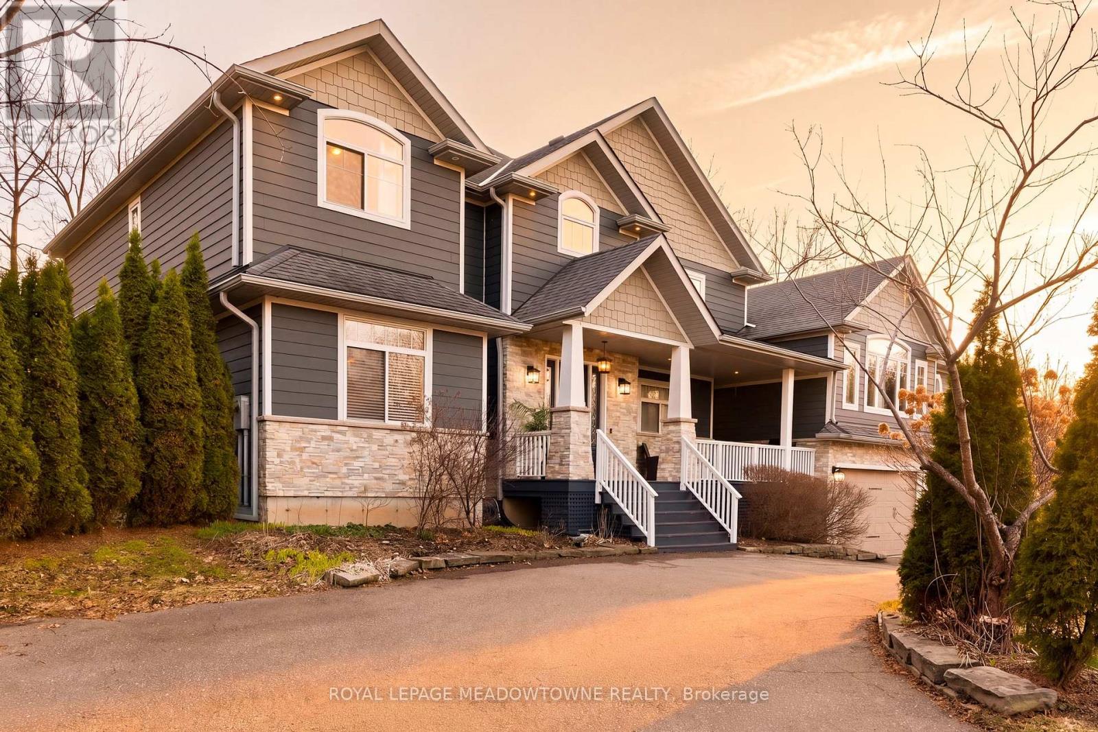 254 MAIN STREET S, Halton Hills, Ontario