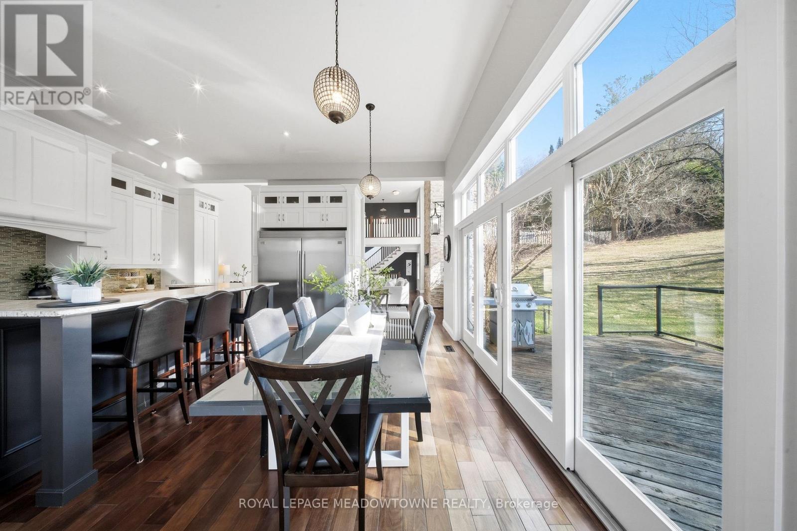 254 Main Street S, Halton Hills, Ontario  L7G 4S5 - Photo 22 - W12986436