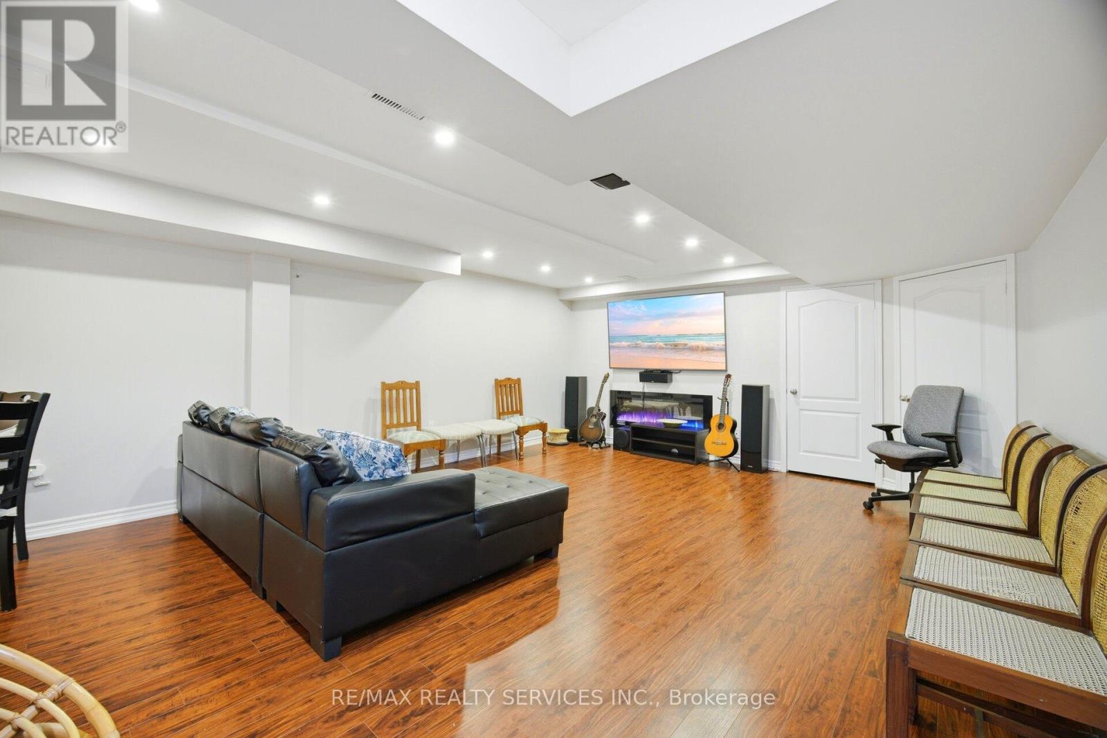 179 - 525 Novo Star Drive, Mississauga, Ontario  L5W 1Y1 - Photo 38 - W12986452