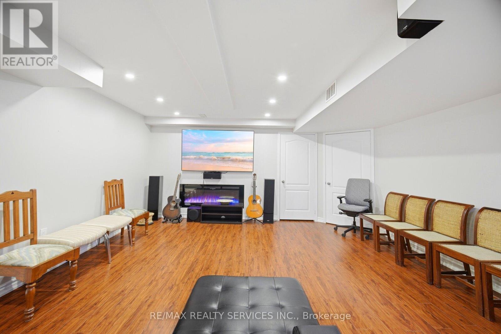 179 - 525 Novo Star Drive, Mississauga, Ontario  L5W 1Y1 - Photo 42 - W12986452