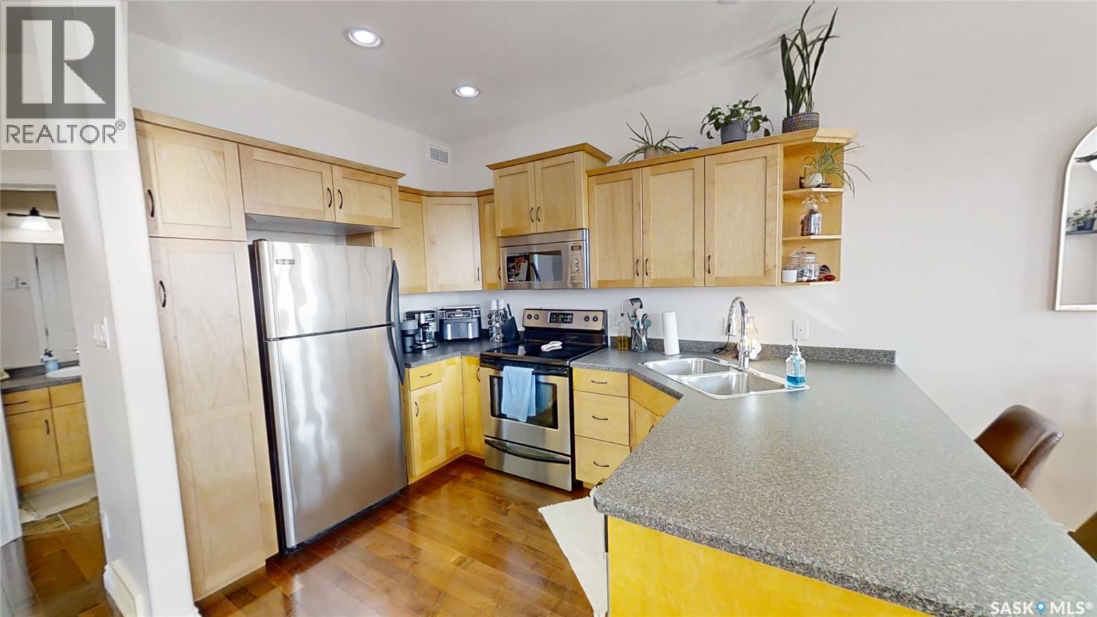 1 104 Hiebert Crescent, Martensville, Saskatchewan  S0K 2T2 - Photo 4 - SK032619